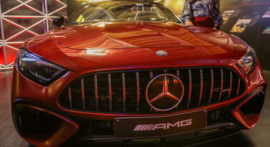 Mercedes, stagnazione mercato cinese e dazi Usa frenano le vendite nel 2025: -10% a 2,16 mln di unit&agrave;