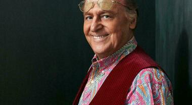 Renzo Arbore al Trianon Viviani: &laquo;Io e Napoli? Storia d'amore e di melodia&raquo;