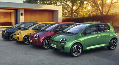 Renault Group ha chiuso il 2025 con 2.336.807 veicoli globalmente (+3,2%). Bene le elettriche: +76,7%