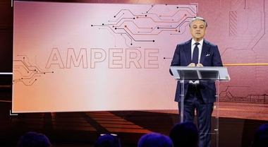 Renault si prepara a chiudere la filiale Amp&egrave;re. Per la stampa francese &ldquo;Ingegneri e operai verranno ricollocati nel gruppo&rdquo;
