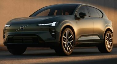 Volvo EX60 a partire da 65.350 euro per scegliere liberamente tra lei e la XC60 ibrida plug-in