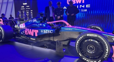 Alpine corre anche sul mare. La nuova monoposto svelata con Msc per una emozionante sfida nel Mondiale F1