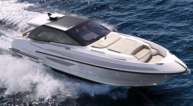 Rio Yachts, presto il varo del nuovo Sport Coup&eacute; 50. Barca planante di 15 metri adatta a navigare anche in inverno