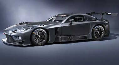 Toyota GR GT3: V8 biturbo da 650 cv e debutto previsto nel 2027 per tentare l&rsquo;assalto a Le Mans