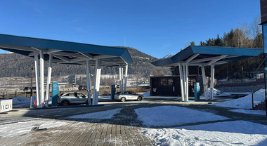 Idrogeno e elettrico verde con Alperia, inaugurata stazione di rifornimento da fonti rinnovabili a Brunico