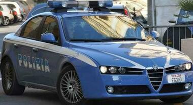 Coltellate per gelosia nel B&B, la vittima urlava: «Torna in te»