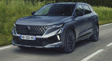 Renault Austral: il restyling punta su comfort, tecnologia e un&rsquo;ibrido ancora pi&ugrave; efficiente