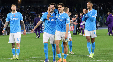 Napoli-Fiorentina 2-1, dalla vittoria di carattere alla (giusta) scossa alle istituzioni