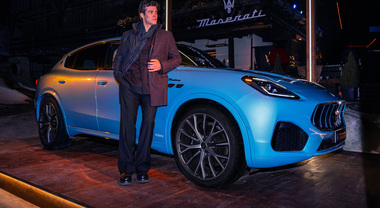 Maserati protagonista a Cortina con Grecale Cristallo: insieme a Roberto Bolle tra eccellenza italiana e palcoscenico internazionale