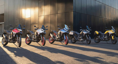Ducati, con il Factory Made la Multistrada V4 nasce su misura. Allestimenti e optional installati gi&agrave; in fase di assemblaggio