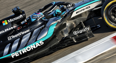 F1, test 2 a Sakhir: Russell e PIastri divisi da 10 centesimi, bene la Ferrari terza