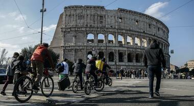Roma, domenica 22 febbraio la quarta domenica ecologica. Blocco della circolazione nella zona ZTL 7,30 - 12,30 e dalle 16 alle 19