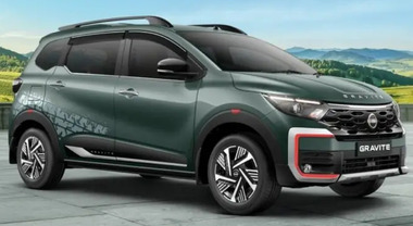 Nissan Gravite, il crossover a 7 posti per il mercato indiano. Look vigoroso e motore 1.0 a benzina da 72 cv