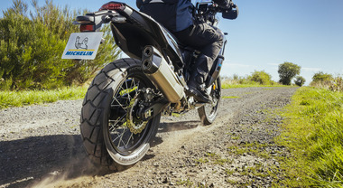 Michelin Anakee Adventure 2, pneumatico di nuova generazione per le moto enduro stradali. Meno rumore, migliore stabilit&agrave;