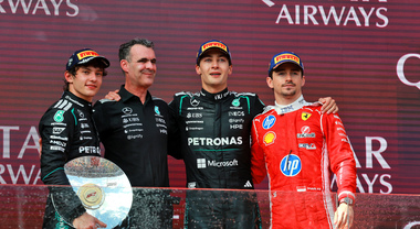 Doppietta Mercedes a Melbourne con Russell che batte Antonelli. Leclerc sul terzo gradino del podio