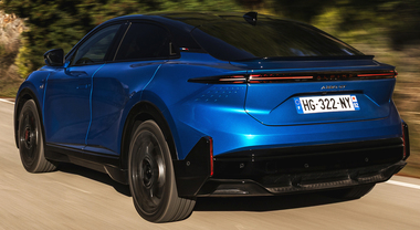 Alpine A390, il crossover elettrico sportivo da 470 cv con 550 km di autonomia