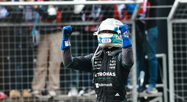 F1, Kimi Antonelli in lacrime dopo il trionfo al Gp di Shanghai