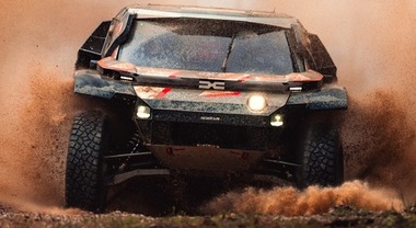 W2RC: Sebastien Loeb e Dacia dominano in Portogallo e salgono in vetta al Mondiale Rally Raid