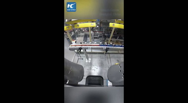 Cina: robot umanoide entra in servizio nella fabbrica intelligente di Saic-Gm