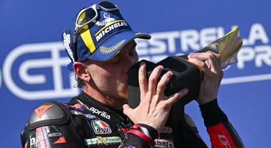 Marco Bezzecchi si scopre fenomeno: 5 vittorie di fila stando sempre in testa, il favorito per il Mondiale &egrave; lui