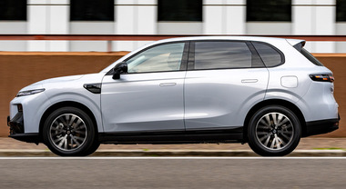 Leapmotor, il fiore all'occhiello. Il marchio orgoglio della galassia Stellantis, svela uno dei suoi gioielli: la B10 REEV &ldquo;range extended&rdquo;