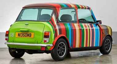 ​Mini al Salone del Mobile con Paul Smith in &ldquo;A Garden of Curiosity&rdquo;. L'installazione a Palazzo Borromeo d'Adda