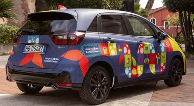 Honda, livrea celebrativa per i 25 anni di Jazz. La speciale versione realizzata dal vincitore di un contest fra i designer dello IED