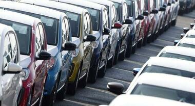 Mimit, non &egrave; allo studio alcun incentivo per sostenere acquisti auto. Valutazione su aiuti mirati per i veicoli commerciali