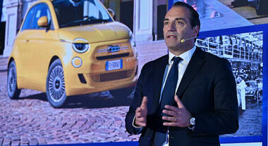 Stellantis, l'ad Filosa agli azionisti: &laquo;Ancora molto lavoro da fare, avanti con responsabilit&agrave; e disciplina&raquo;