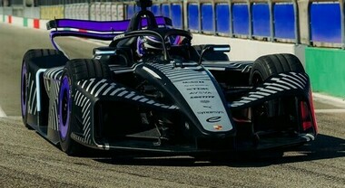 FE, la monoposto Gen4 Porsche 975 Rse genera il 71% in pi&ugrave; di potenza di picco e tocca i 330 km/h di velocit&agrave; massima