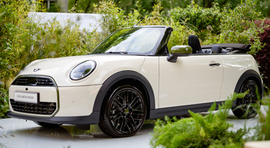 Mini protagonista con Paul Smith alla Milano Design Week all'insegna dello stile con &ldquo;A Garden of Curiosity&rdquo;