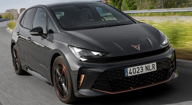 Cupra Born, l&rsquo;elettrica ribelle che tra le strade di Madrid riscopre il piacere di guidare