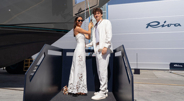 Charles Leclerc, il nuovo yacht Riva: il suo Corsaro 102 Super da 30 metri. Ecco quanto vale