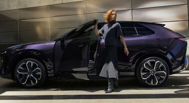 CX-6e, la visione di Mazda per la mobilit&agrave; elettrica