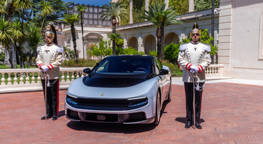 Ferrari, la 100% elettrica Luce presentata al presidente Mattarella