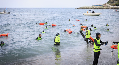 Spazzapnea, domenica 7 giugno torna l'iniziativa: volontari in campo per salvare il mare e i litorali da rifiuti e degrado