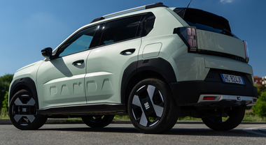 Fiat, Grande Panda conquista spazio: tre motorizzazioni e arriva il motore da 100 cavalli