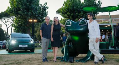 Renault accende l'estate romana con &laquo;House of Frog&raquo;