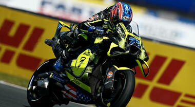 Gp Olanda: tripletta Aprilia ad Assen, vince Ogura, poi Fernandez e Martin. Rovinosa caduta di Bezzecchi: &egrave; in ospedale