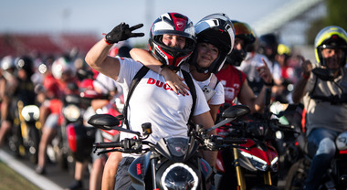 Ducati, ultimo giorno di festa al WDW tra migliaia di appassionati: gran finale con la Race of Champions