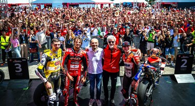 Bulega trionfa nella &ldquo;Lenovo Race of Champions&rdquo;, evento clou della World Ducati Week 2026
