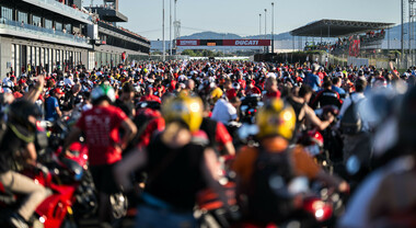 Ducati, l'ad Domenicali: &laquo;Il WDW 2026, &egrave; stata l'edizione pi&ugrave; bella di sempre&raquo;. A Misano oltre 100 mila persone nei tre giorni