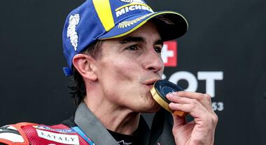 Marquez precede il fratello Alex e Di Giannantonio nella Sprint del Sachsenring, Bezzecchi si frattura una clavicola in Q2