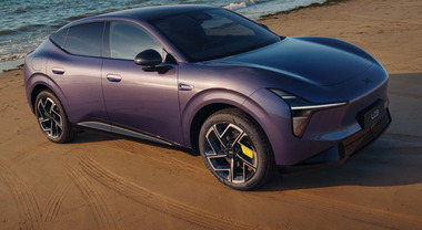 Xpeng L03, il Suv intelligente. La casa orientale fondata solo 12 anni fa &egrave; una tech company basata sulla &ldquo;Physical IA&rdquo;