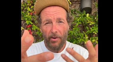 Il video di Jovanotti dopo lo stop al concerto di Barletta: «La ...