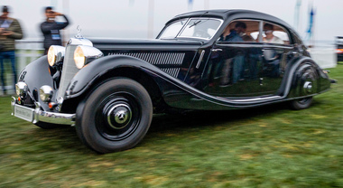 Mercedes Classic, a Pebble Beach festeggia i 140 anni di storia con la sfilata dei modelli pi&ugrave; iconici