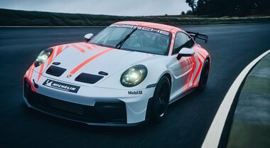 Porsche 911 Challenge: dalla strada alla pista