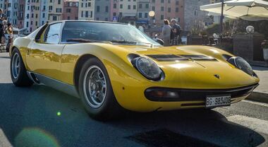 SV, da 55 anni esclusivit&agrave; e performance firmate Lamborghini. Dalla Miura SV alla Revuelto SV