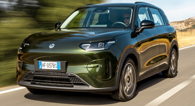 Leapmotor B03X, tecnologia al top. Dopo il successo della citycar T03, sbarca in Italia il Suv compatto zero emission
