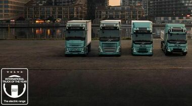 Volvo Trucks, alla gamma elettrica il &ldquo;Truck of the Year Award 2027&rdquo;. Alla Zf il premio per l'innovazione